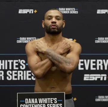 César Almeida profile photo