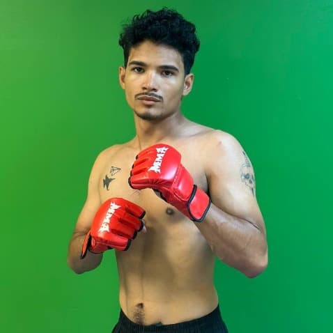 Oscar Rizo Jr.